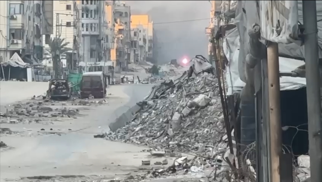 Five IDF Soldiers Seriously Wounded in Hamas Attack on Encampment in Gaza City