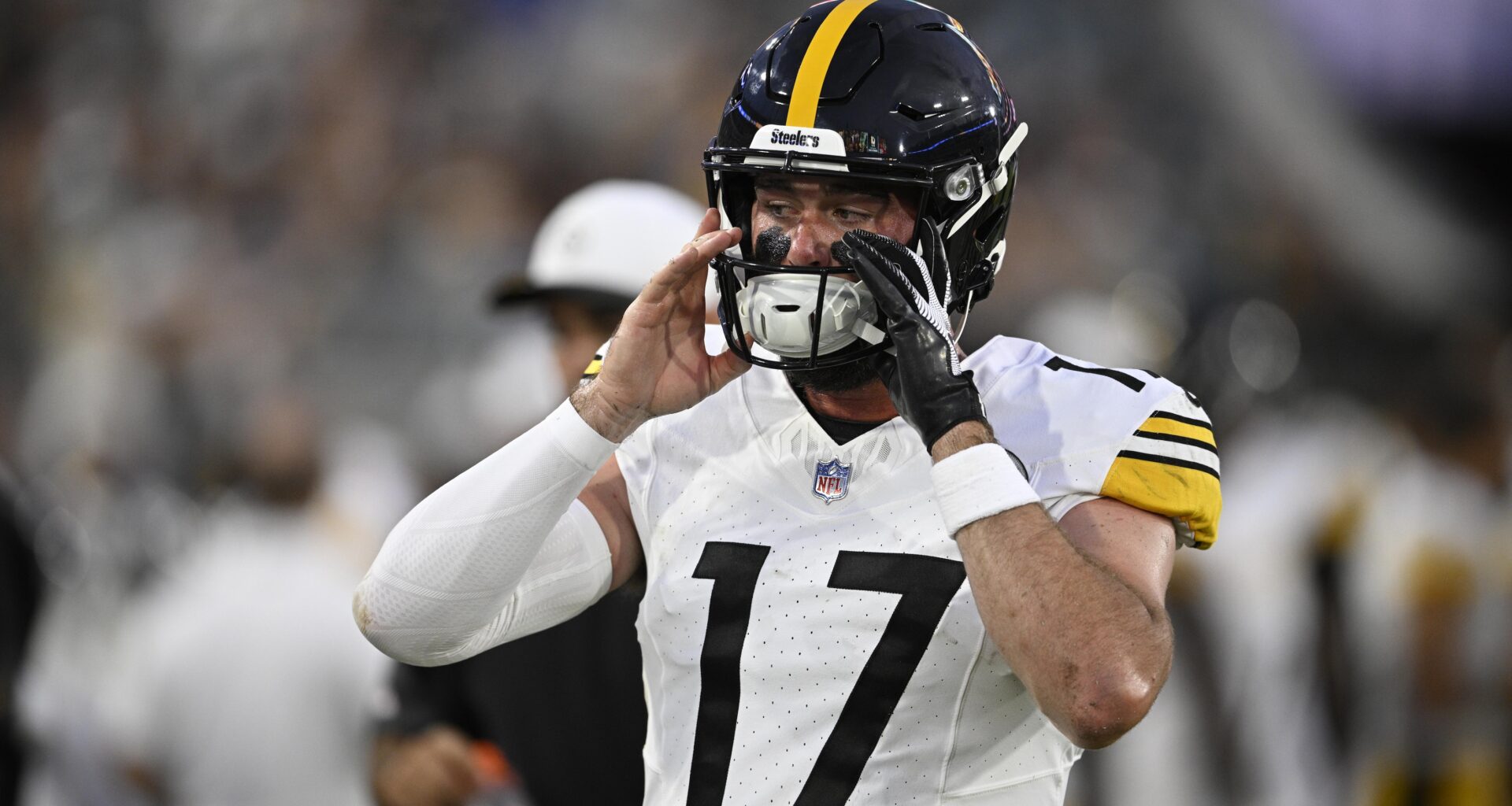 Steelers' Skylar Thompson Reportedly Jumped, Robbed in Dublin Before Vikings Game