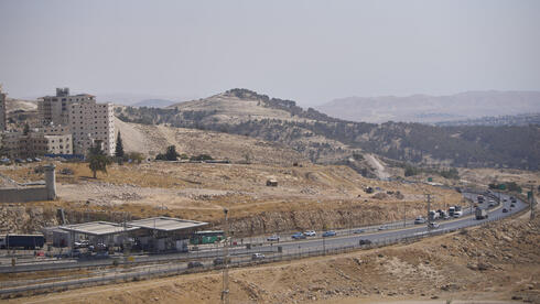 Netanyahu approves controversial E1 settlement project, vows no Palestinian state