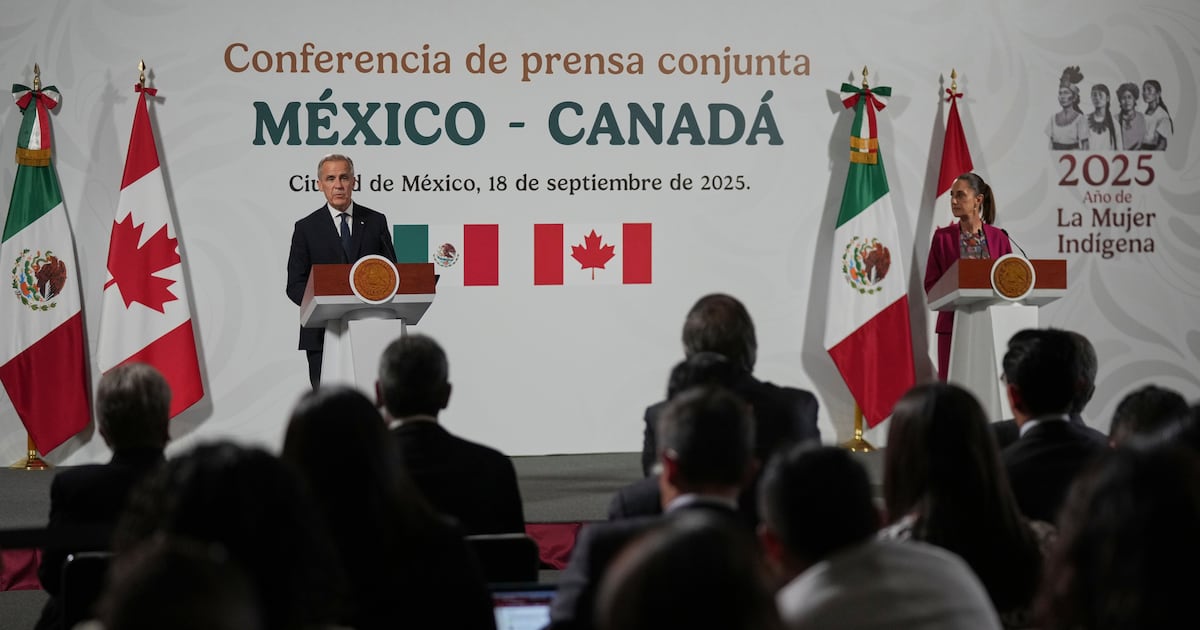 Mark Carney signs deal with Mexico to deepen economic ties