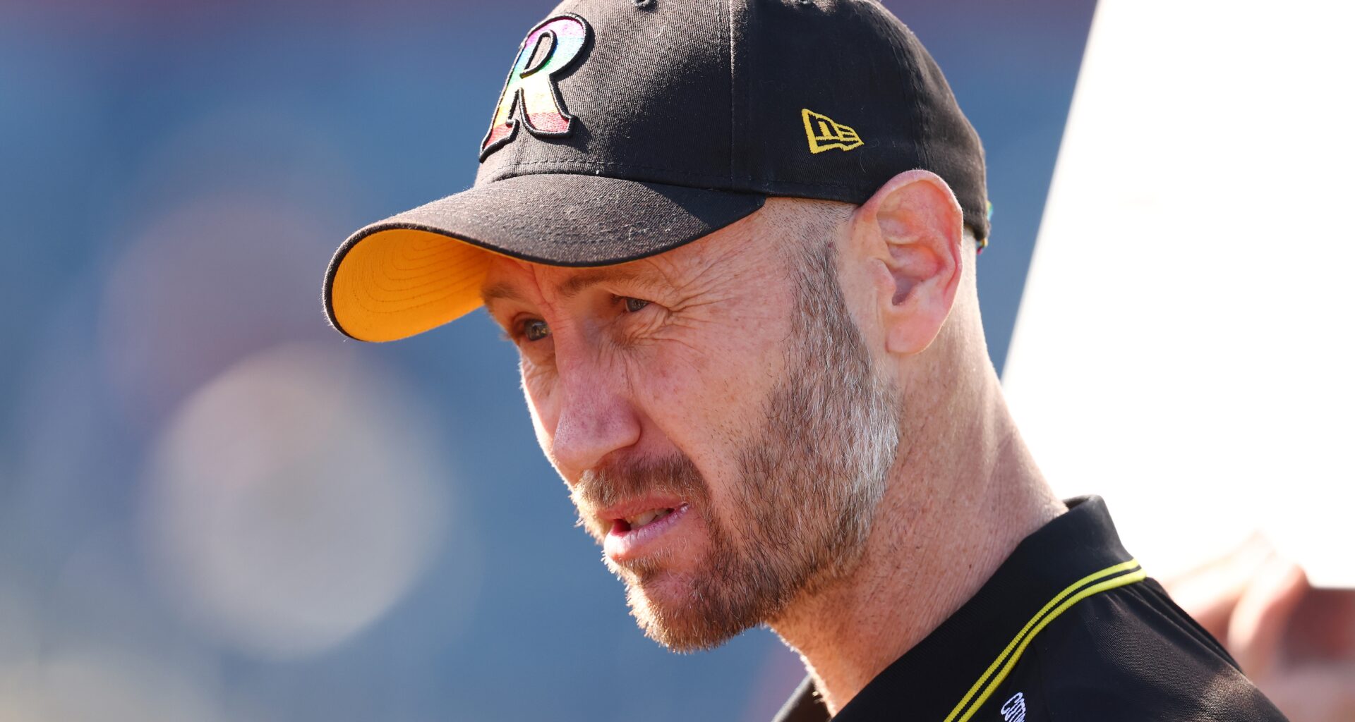 Tigers extend coach's contract despite winless start