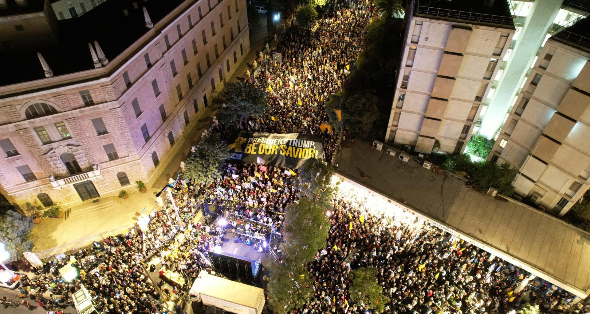 At weekly protests, hostages' families demand Netanyahu ‘atone’ ahead of High Holidays