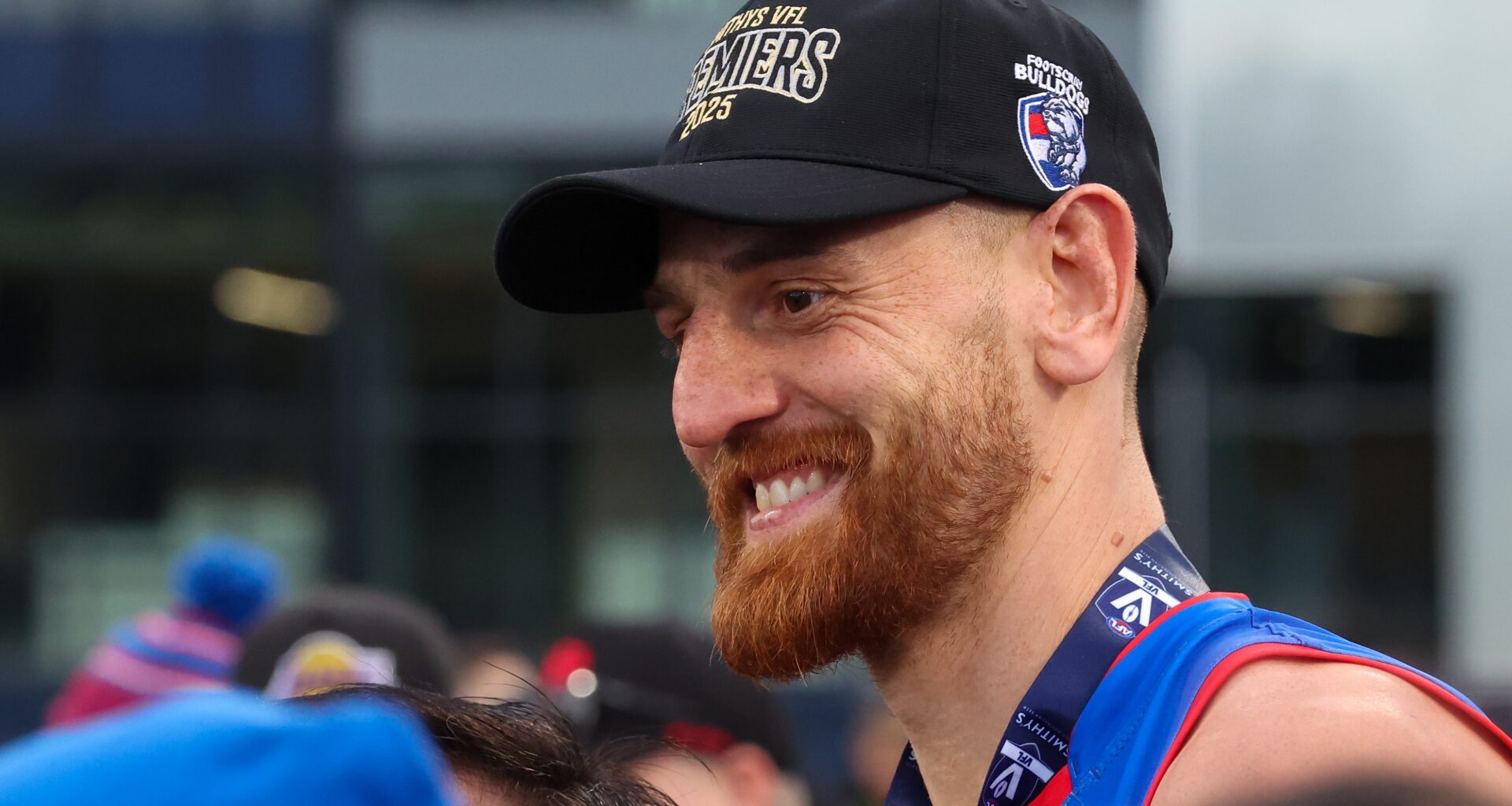 Veteran defender looks for third club after Dogs axing