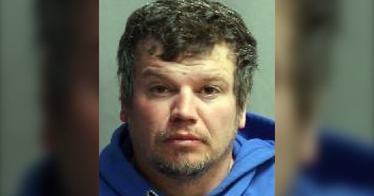 Toronto man assaulted and threatened a victim, personated a peace officer: police