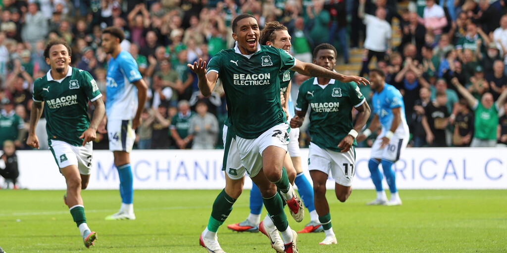 Report | Argyle 4-2 Stockport County | Plymouth Argyle