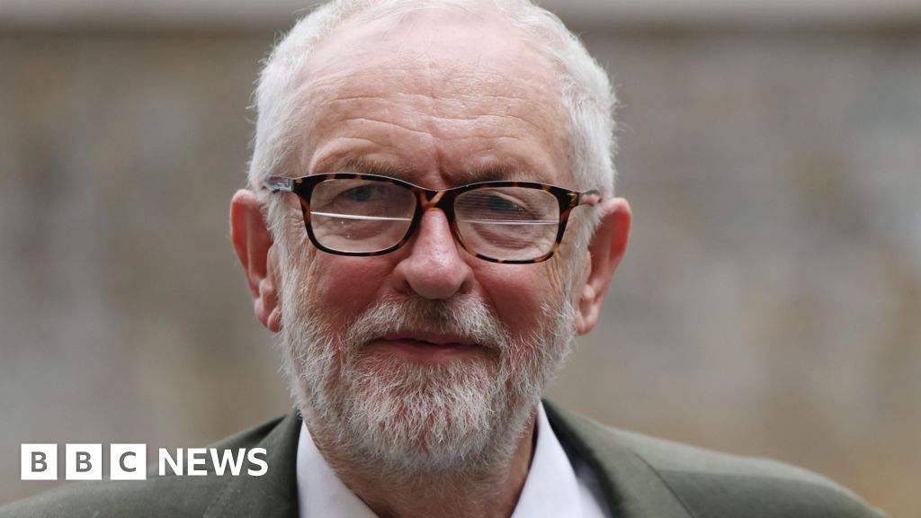 Jeremy Corbyn sorry for 'confusion' as new party membership launched