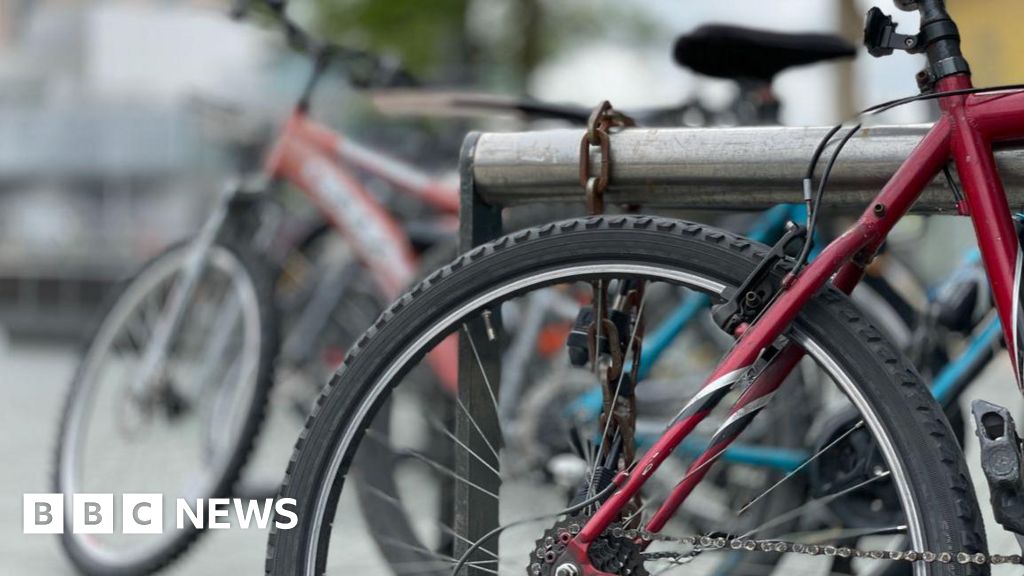Free bike checks offered to cyclists in Cornwall