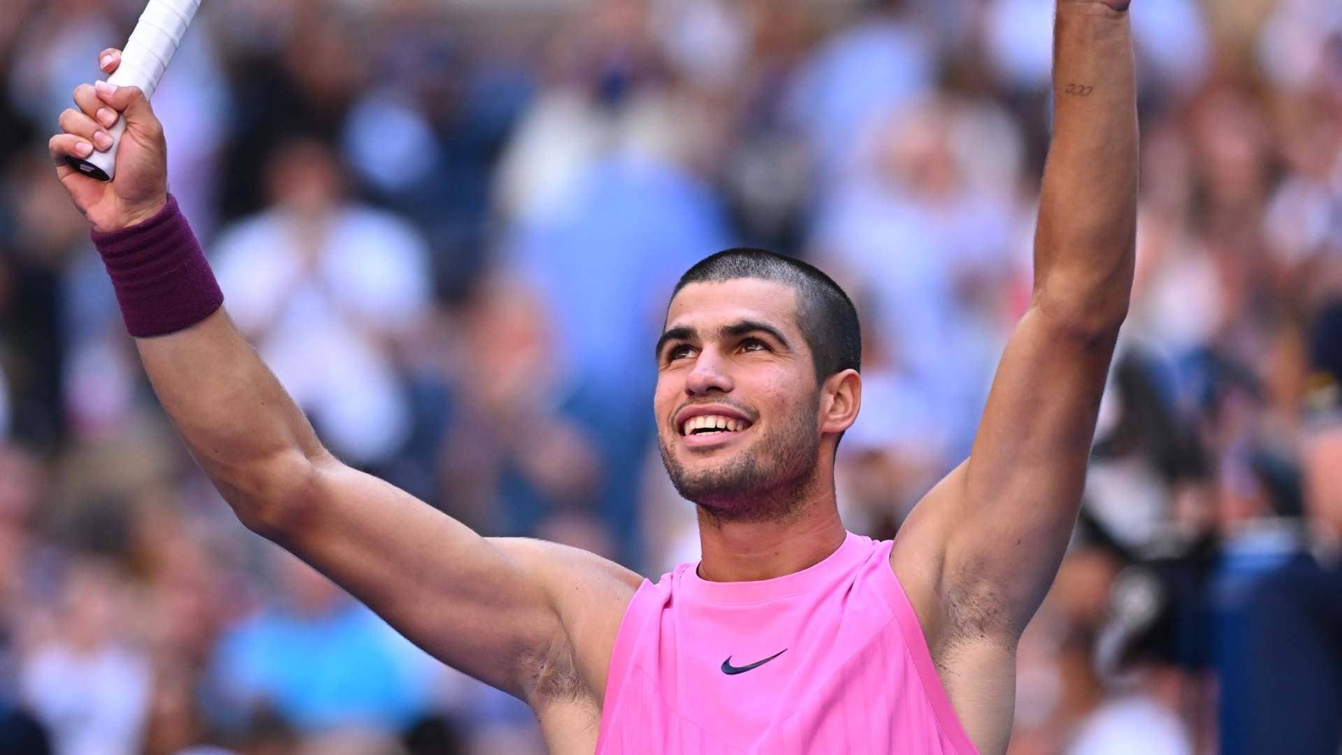 Carlos Alcaraz is into the quarter-finals at a major tournament without dropping a set for the first time in his career. 