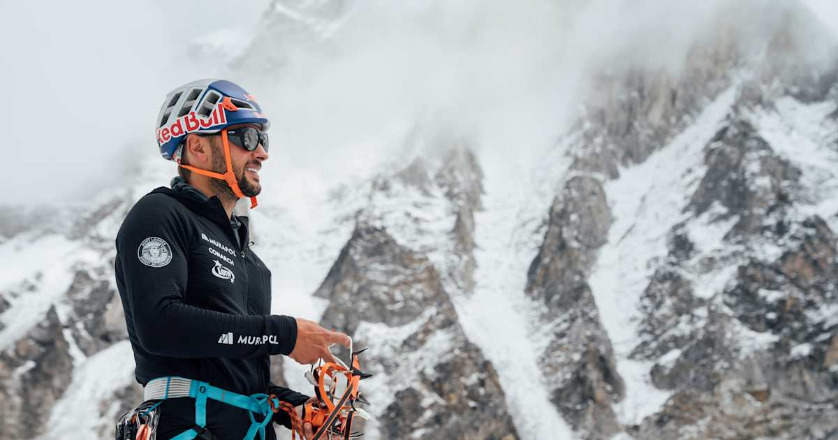 Andrzej Bargiel just skied down Mount Everest