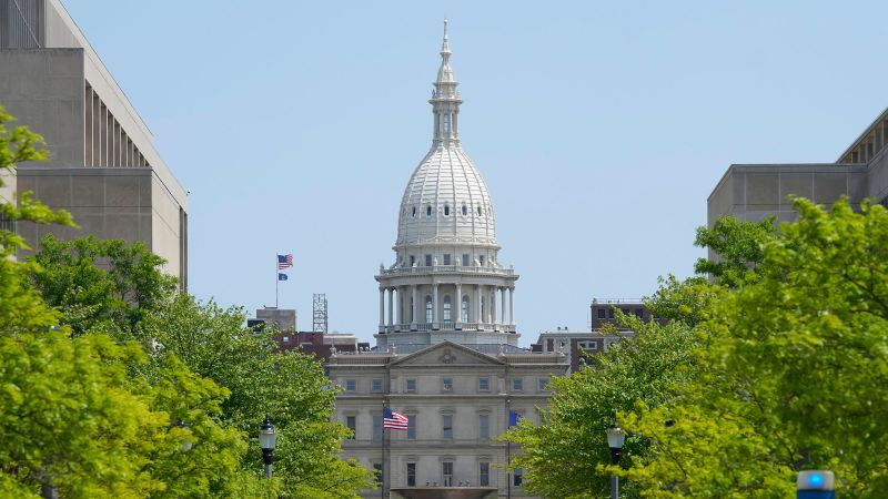 Michigan judge dismisses charges against fake electors who signed papers saying Trump won the state in 2020