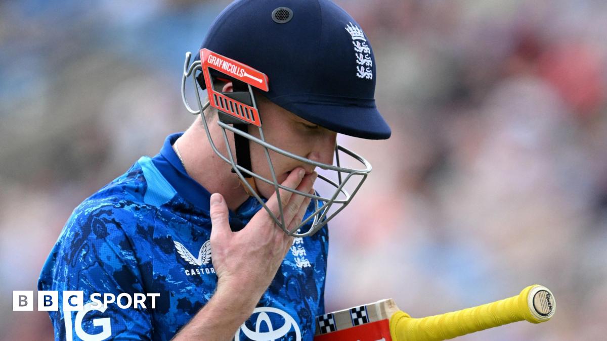 Great Britain's Lando Norris driving the McLaren MCL39 Mercedes on track during practice ahead of the F1 Grand Prix of Netherlands at Circuit Zandvoort. Photo by Alastair Staley