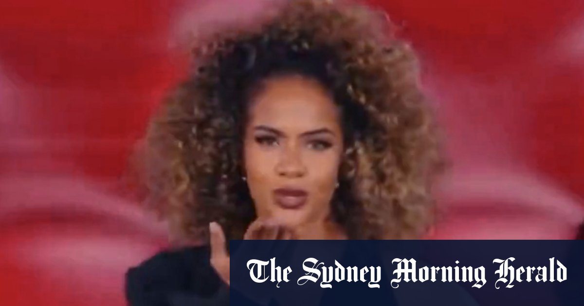 Mary Fowler makes runway debut at Paris Fashion Week