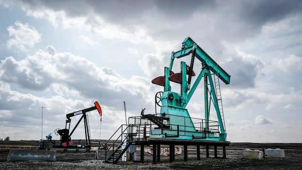 Canada, other fossil fuel-producing nations, derailing world climate targets, report says