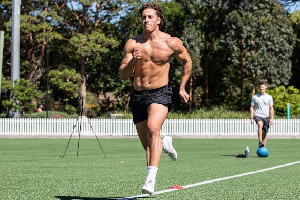 Nawaqanitawase has dropped five kilos to keep up in rugby league.