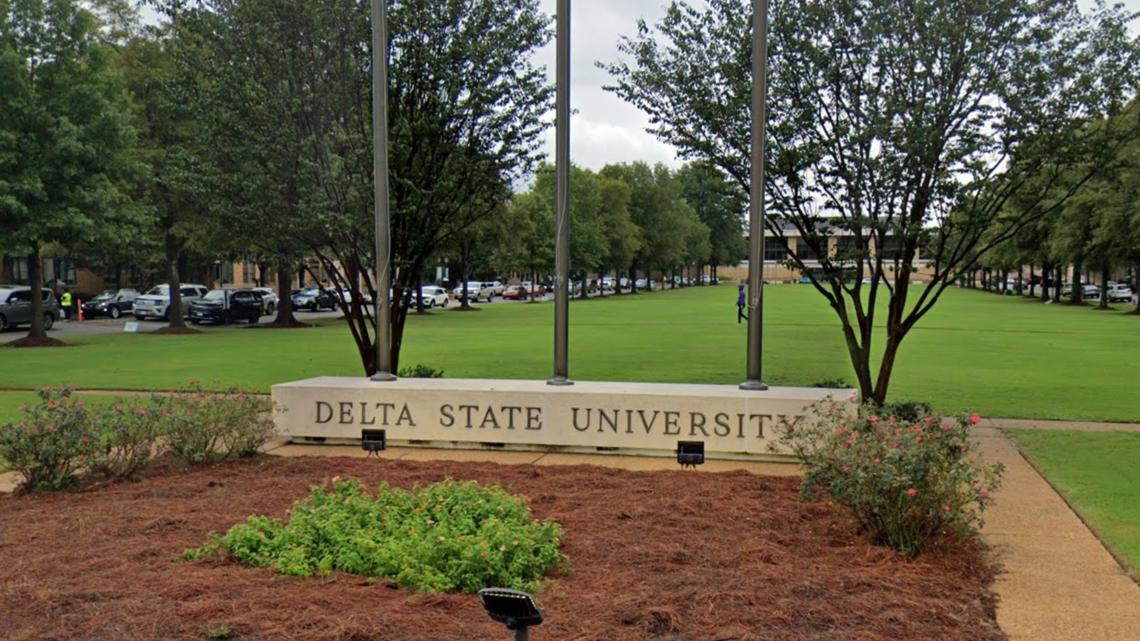 Colin Kaepernick to pay for independent autopsy for Delta State student