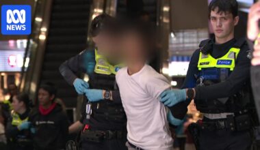 Teenage boys charged over car chase through Melbourne into Bourke Street Mall