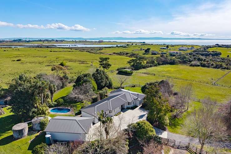 Kieran Read, centre, leads the All Blacks in 2019. His parents' home is up for grabs. Photo / Hannah Peters