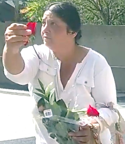 Suspect arrested, another sought after police say rose used in distraction theft of diamond ring