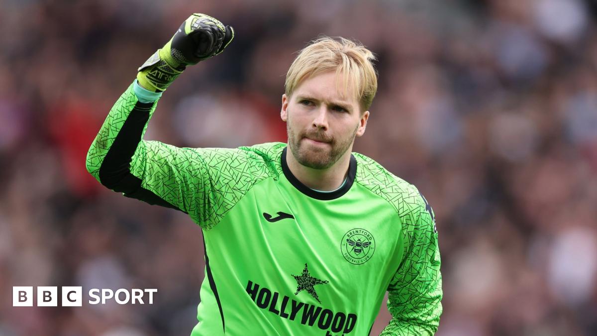 Premier League LIVE: Brentford v Man Utd in first of seven games, plus Graham Potter sacking reaction