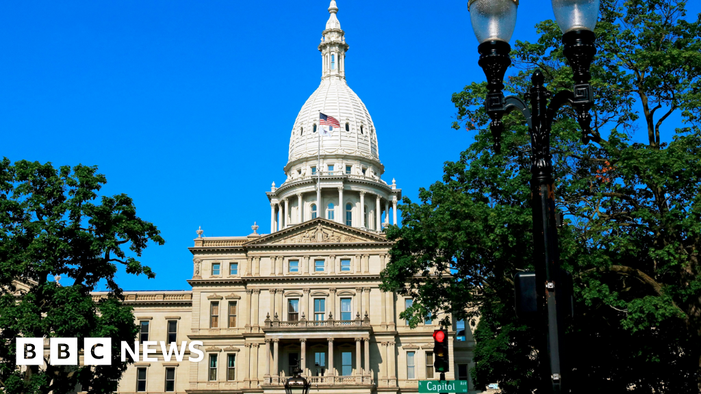 Michigan judge dismisses charges against 'fake' 2020 electors