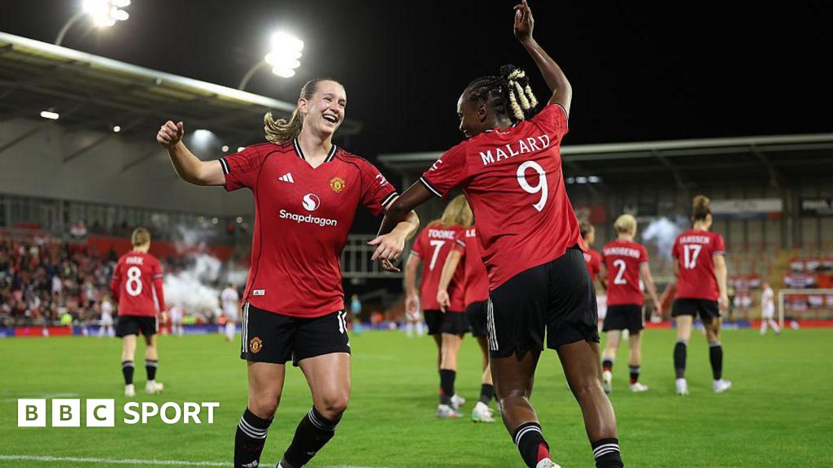 Elisabeth Terland celebrating with Melvine Malard