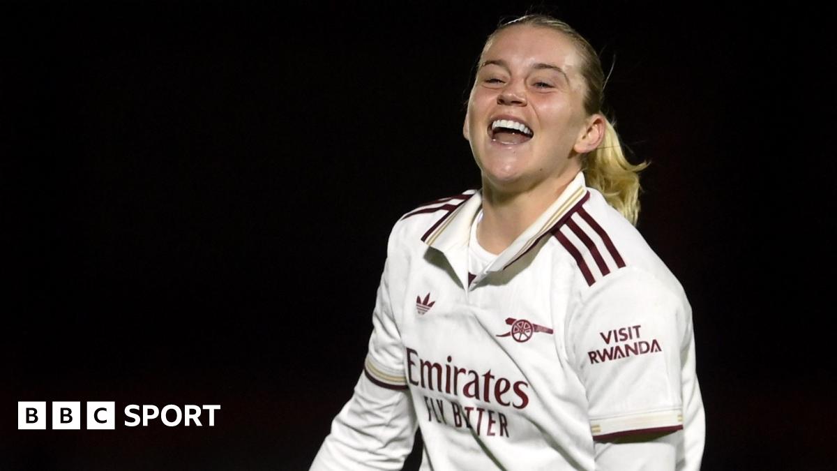 West Ham 1-5 Arsenal: Alessia Russo scores two as Gunners maintain perfect WSL start