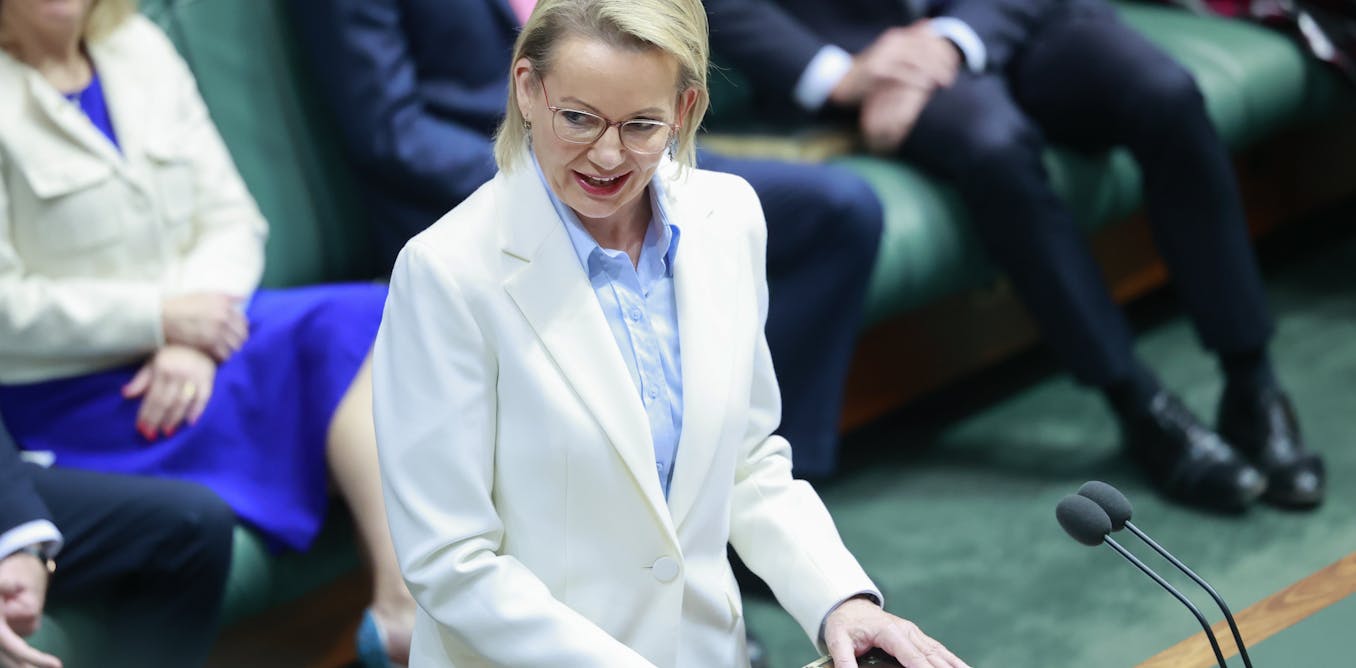 Coalition’s primary vote hits record low in Newspoll, while One Nation support surges