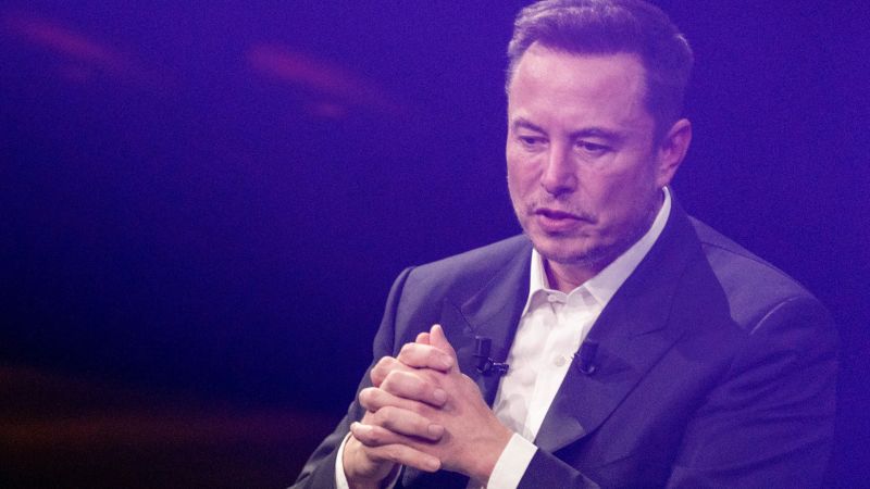 Elon Musk says UK needs ‘revolutionary’ change of government in speech to anti-migrant rally