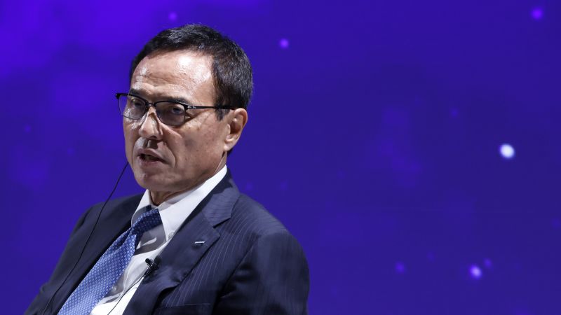 Takeshi Niinami: CEO of Japanese drinks giant Suntory resigns following drug probe