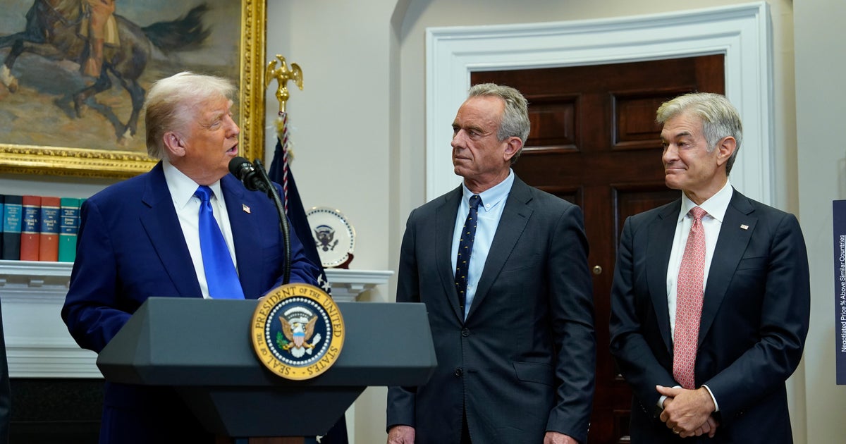 Pfizer to lower some drug prices as White House builds "TrumpRX" website