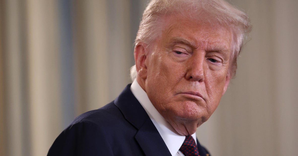 Hamas leaning toward accepting Trump's Gaza ceasefire plan quickly, source tells CBS News