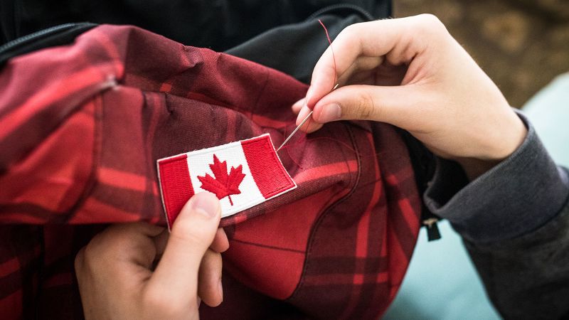 Some American travelers are ‘flag jacking’ and Canadians are livid