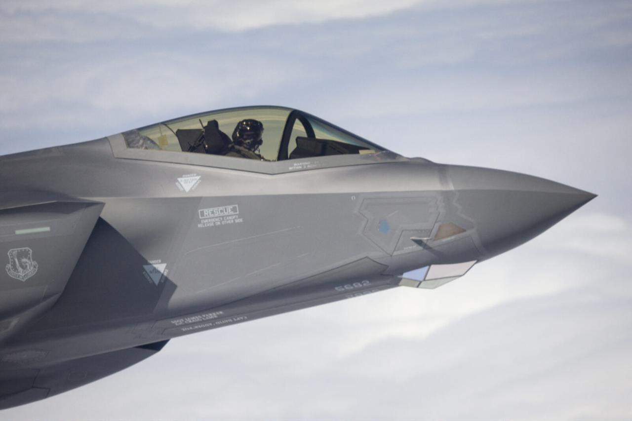 Greek-American lawmakers push Trump to block F-35 sales to Türkiye