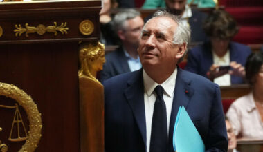 French government collapses as parliament ousts second PM in nine months - The Journal