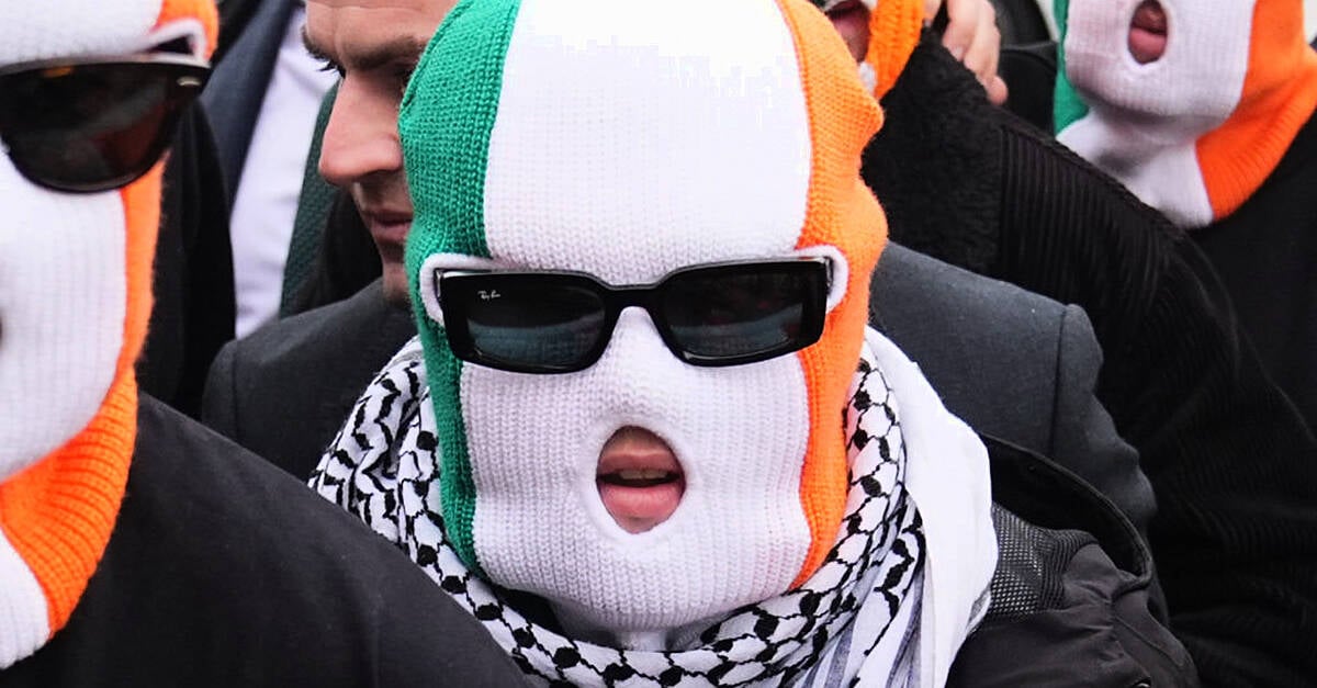 Hezbollah terror case against Kneecap's Liam Óg Ó hAnnaidh thrown out after technical error