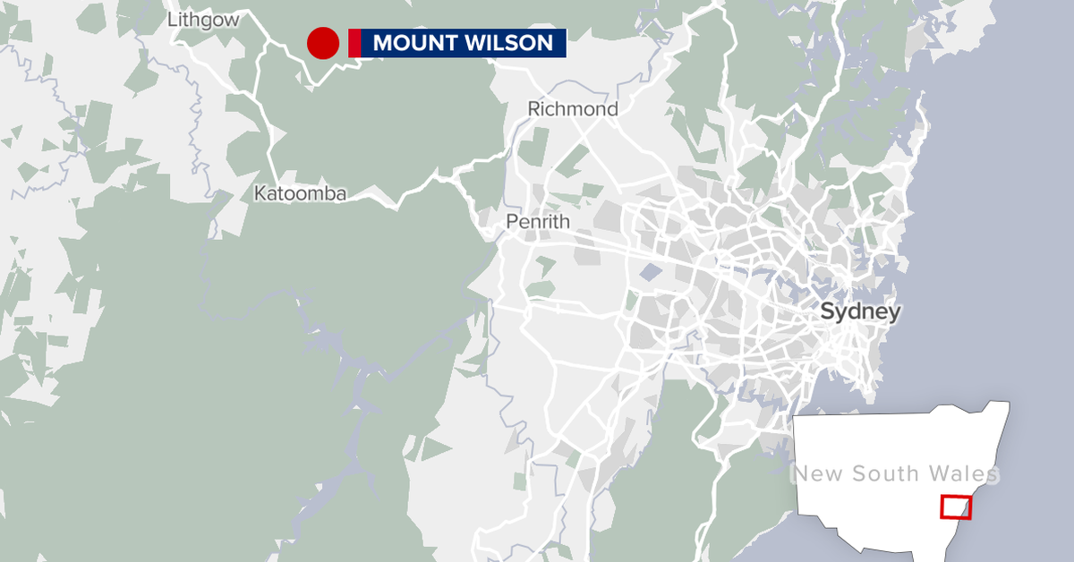 Body found in burnt out car on side of Blue Mountains road outside of Sydney