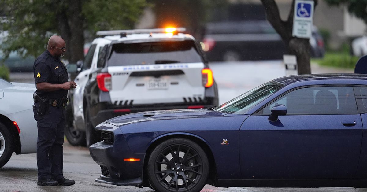 Two detainees killed and another critically injured at ICE facility in Texas