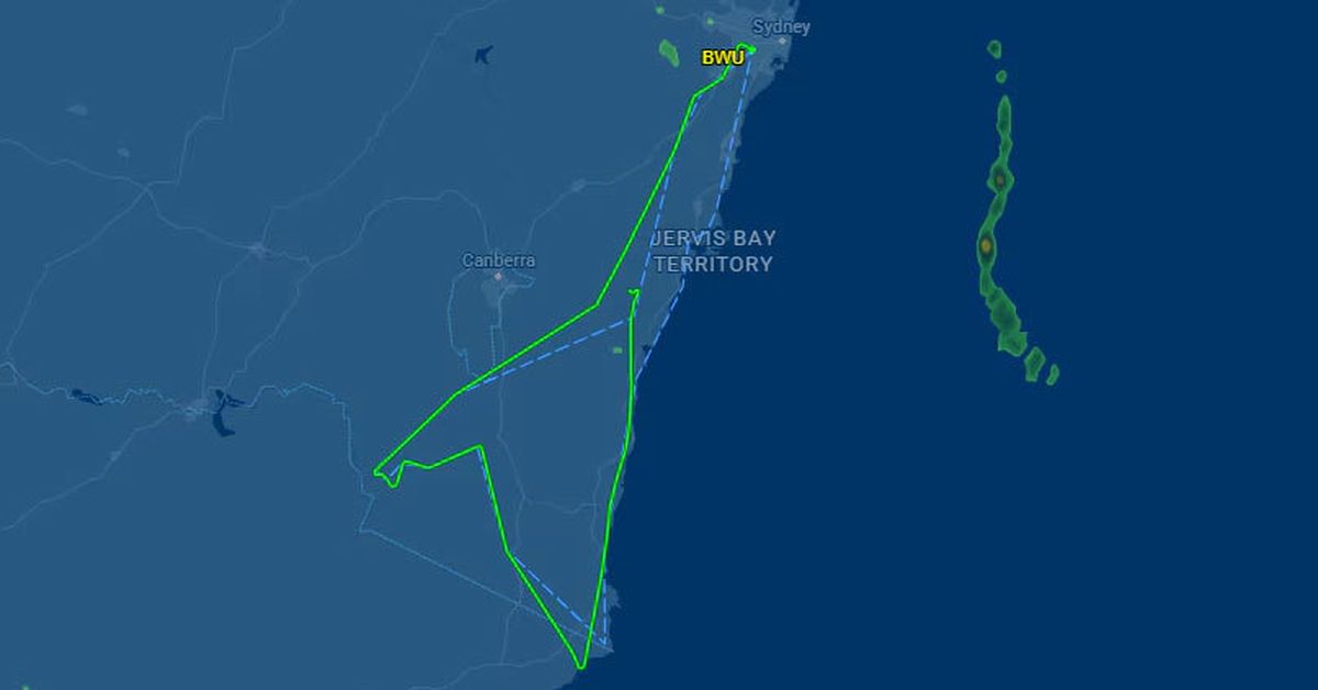 Search to resume for missing pilot after NSW light plane crash