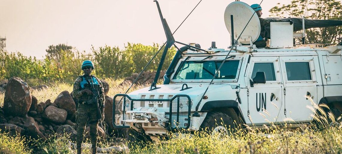 Israeli air strikes in south Lebanon violate UN resolution