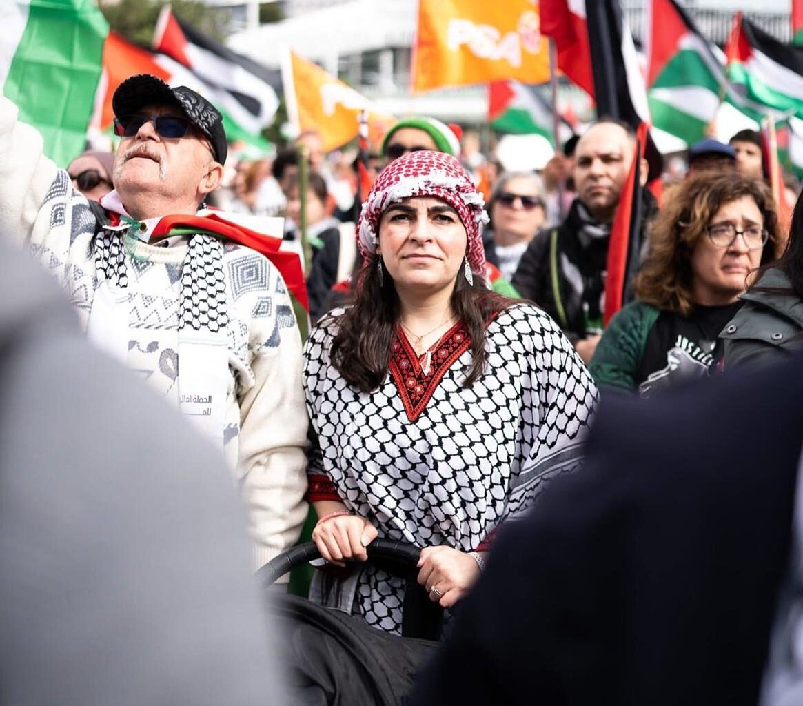 Thousands turn out for Auckland protest march