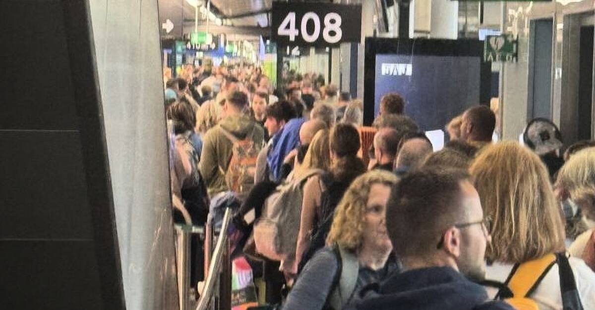 Woman stuck in Dublin Airport after security alert cancels flight