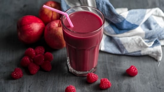 According to the endocrinologist, juices strip the fruit of essential fibre.(Unsplash)