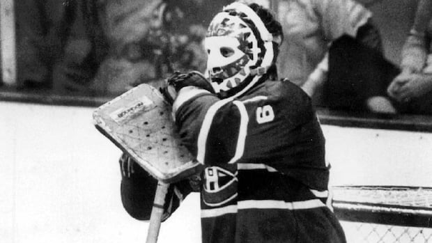 Tributes pour in for hockey legend, former politician and author Ken Dryden