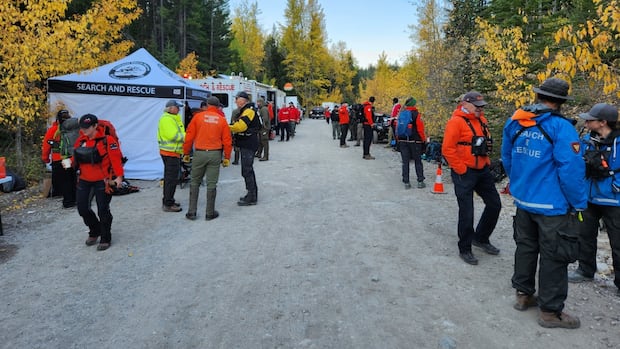 'Shoulder-to-shoulder search' for 6-year-old Alberta boy missing for nearly a week