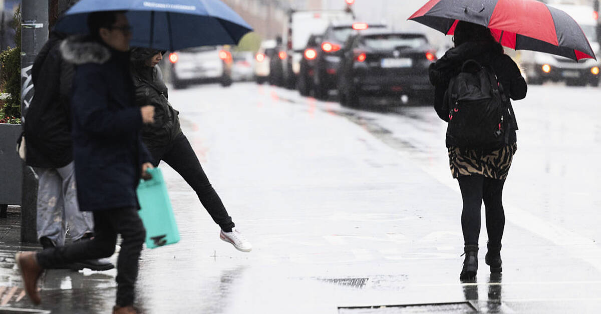 Met Éireann issues rain warning for five counties