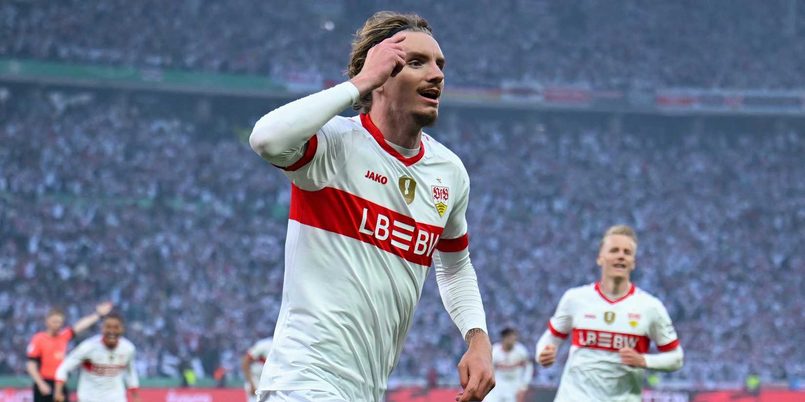 Nick Woltemade scores for Stuttgart