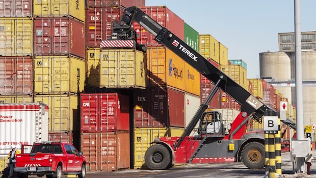 Trade deficit shrinks to $4.9B in July as energy, vehicle exports rise