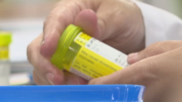 Ontario looks to expand pharmacist prescription powers, take pressure off family doctors