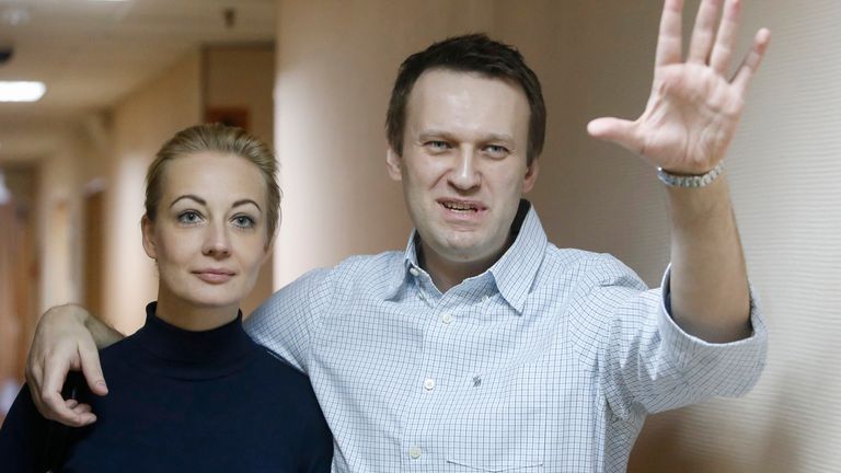 Yulia Navalnaya with her husband in  2014. Pic: AP