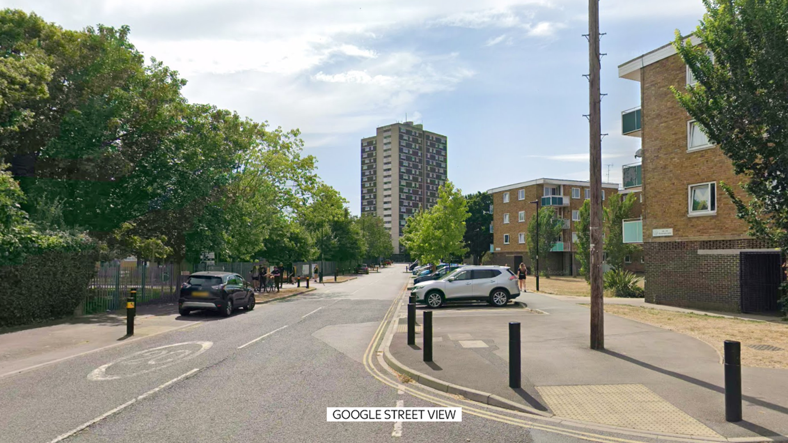 The woman fell from a flat in Cuckmere Lane, Southampton